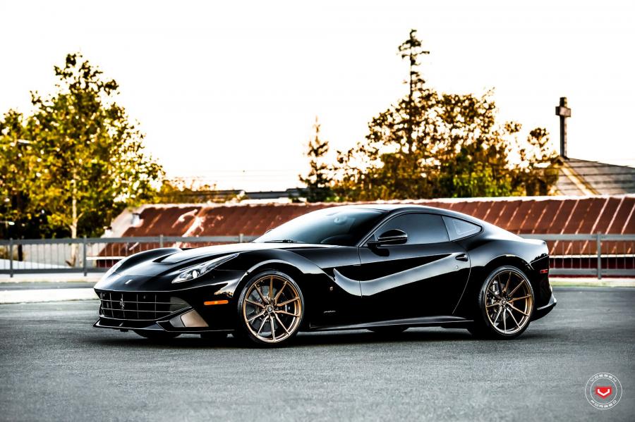  Ferrari F12berlinetta on Vossen Wheels (M-X2) 2019 года  (фото 3 из 15)
